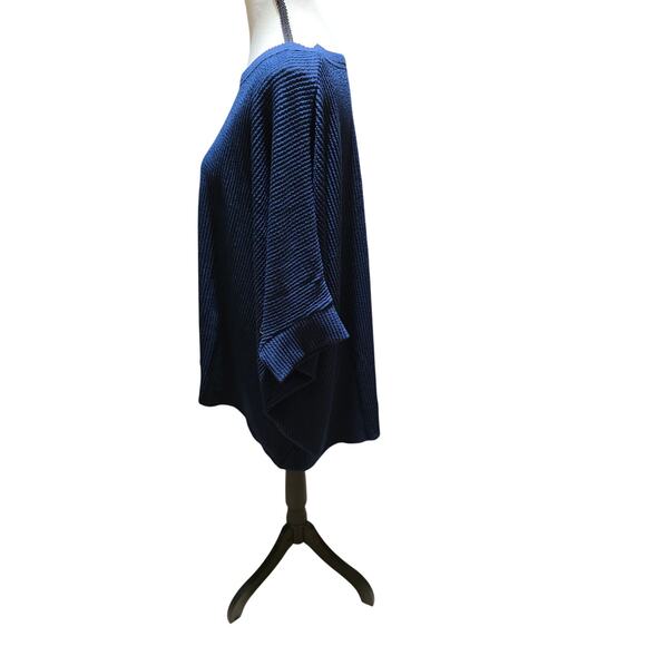 Andree by Unit Oversized Ribbed Top – Navy – Short Sleeve – S/M - Picture 3 of 4